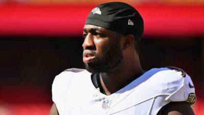 Ravens trade Odafe Oweh for Chargers' Alohi Gilman, sources say - ESPN