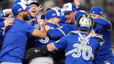 John Schneider - Vladimir Guerrero-Junior - George Springer - Blue Jays win ALDS Game 4 to eliminate Yankees from playoffs - ESPN - espn.com - Usa - Canada - New York