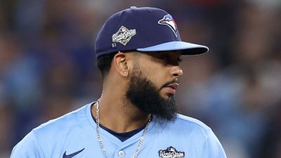 Jays join Dodgers in wearing Vesia's '51' on caps at World Series - ESPN