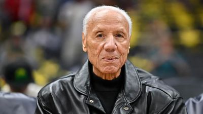 NBA legend Lenny Wilkens, rare Hall of Fame inductee as player and coach, dead at 88