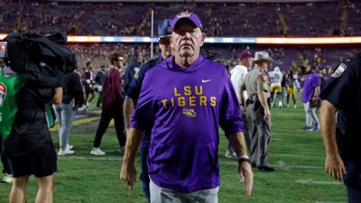 Brian Kelly lawsuit: LSU claiming it has not 'formally terminated' coach - ESPN