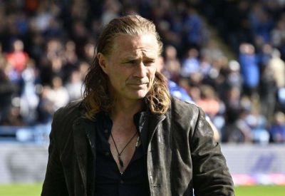 Alex Lowry - Bristol Rovers - Luke Cawdell - Aaron Rowe - Medway Sport - Gillingham 0 Wycombe Wanderers 3: Vertu Trophy Group G match report from Priestfield Stadium - kentonline.co.uk