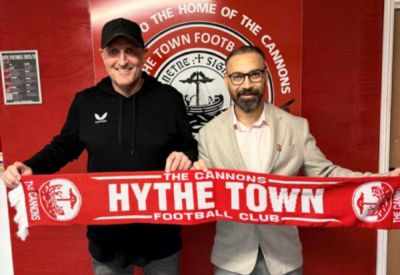 Hythe Town appoint Darren Beale as their new manager after sacking Ira Jackson