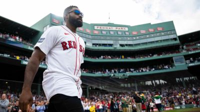 Jackie Bradley Jr. becomes first ex-MLB star to commit full time to Banana Ball - ESPN
