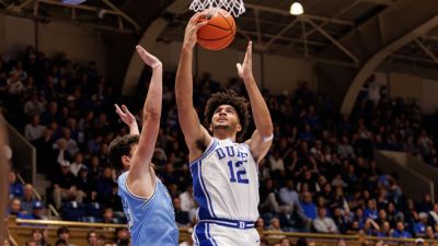 Jon Scheyer - Cameron Boozer's 35-point outing in 4th game powers Duke win - ESPN - espn.com - Los Angeles - state Indiana - state North Carolina - state Kansas - parish Cameron - county Durham - county Williamson