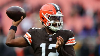 Browns' Shedeur Sanders debuts after Dillon Gabriel concussion - ESPN