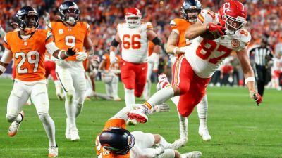 Travis Kelce sets Chiefs' all-time touchdown mark with 84 - ESPN
