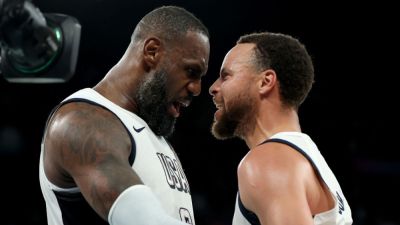 LeBron closes door on '28 Olympics; Curry 'highly' doubts playing - ESPN