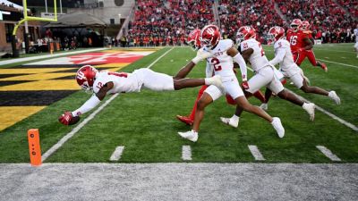 College Football Playoff predictions: Who's most likely to make the field - ESPN