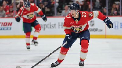 Matthew Tkachuk - Paul Maurice - Panthers' bid for third straight title takes another hit after player burns himself in 'barbecuing mishap' - foxnews.com - Los Angeles