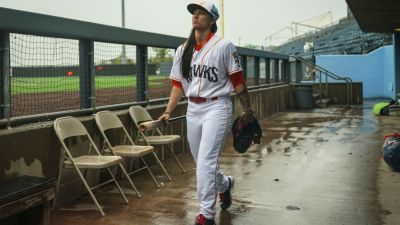 Kelsie Whitmore goes No. 1 in Women's Pro Baseball League draft - ESPN