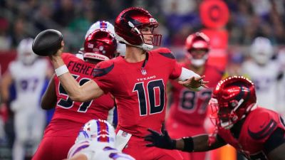 Josh Allen - Texans upset Bills to shake up AFC playoff picture - foxnews.com - state Arkansas - county Davis - county Mills