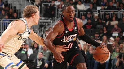 Tyrese Maxey has career-high 54 points as 76ers outlast Bucks in OT - ESPN