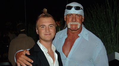 Hulk Hogan's son teases wrestling career after snapping selfie outside ring: 'You never know'