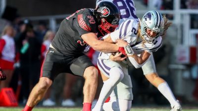 Standout Utah DE John Henry Daley injures leg vs. Kansas State - ESPN