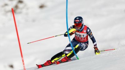 Mikaela Shiffrin wins second straight World Cup slalom - ESPN