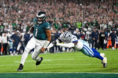 Tom Brady - What game is Tom Brady calling today? Week 12 schedule - foxnews.com - county Eagle - state Texas - county Arlington - county Dallas