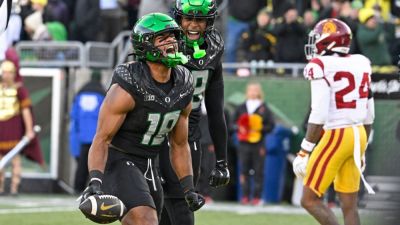 Oregon inches up to No. 5 in AP Top 25; five ACC teams ranked - ESPN - espn.com - Georgia - state Oregon - state Indiana - state Texas - state California - state Alabama - state Michigan - state Ohio - state Oklahoma
