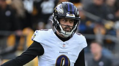 Saints coach Kellen Moore discusses bringing in Justin Tucker for workout: 'He’s gone through an experience'