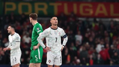 FIFA: No World Cup ban for Cristiano Ronaldo after Ireland red - ESPN