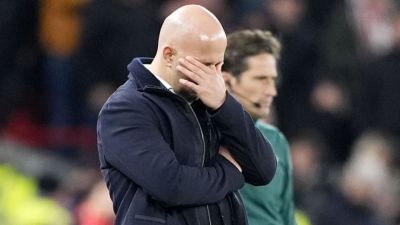 Slot 'not worried' about Liverpool future amid growing crisis - ESPN