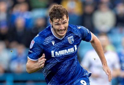 Gareth Ainsworth - Robbie Mackenzie - Luke Cawdell - Josh Andrews - Elliott Nevitt - Medway Sport - Gillingham manager Gareth Ainsworth on refereeing decision to caution Shrewsbury’s Will Boyle rather than send him off for a professional foul - kentonline.co.uk - county Andrews