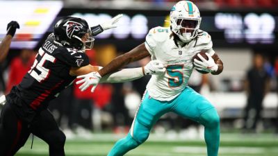 2025 NFL trade deadline: Intel on deals, rumors, more news - ESPN