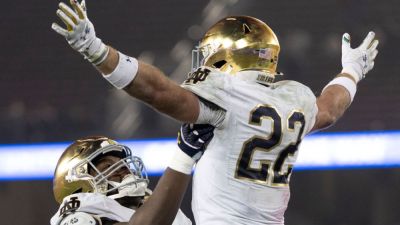 Freeman touts Notre Dame's CFP case after 10th straight win - ESPN