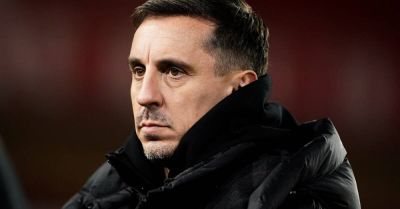 Bruno Fernandes - Harry Maguire - Gary Neville - Ruben Amorim - Gary Neville says Man Utd’s ‘ageing’ spine ‘should be doing a lot better’ - breakingnews.ie