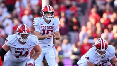 Where the committee and sportsbooks stand on College Football Playoff rankings - ESPN