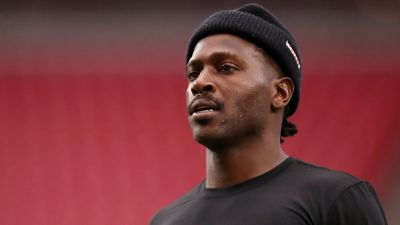 Ex-NFL star Antonio Brown arrested on attempted murder charge - ESPN