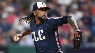 Guardians' Emmanuel Clase, Luis Ortiz indicted for pitch rigging - ESPN