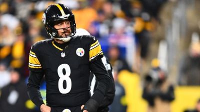 Aaron Rodgers calls out WRs, says Steelers earned fans' boos - ESPN