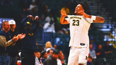 CBK Top 25: Michigan No. 3, Michigan State, Iowa State Move Into Top 10 - foxnews.com - state Arizona - state Indiana - state Tennessee - state North Carolina - state Texas - state Kansas - state Alabama - state Michigan - state Iowa - state Arkansas - county San Diego - state Illinois