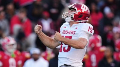 Indiana's Mendoza wins Maxwell, O'Brien; Rodriguez wins Bednarik - ESPN