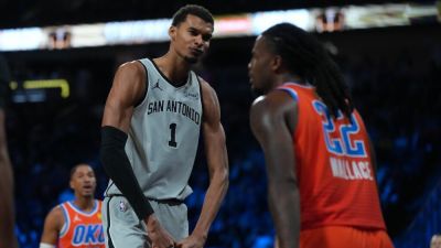 Victor Wembanyama, Spurs shock Thunder to make NBA Cup final - ESPN