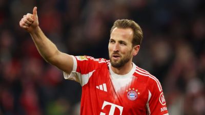Serge Gnabry - Robert Lewandowski - Harry Kane - Alphonso Davies - Vincent Kompany - Nicolas Jackson - Williams - Harry Kane hits career first with 50th Bayern goal of 2025 - ESPN - espn.com - Canada - Senegal - Poland - Morocco - county Union