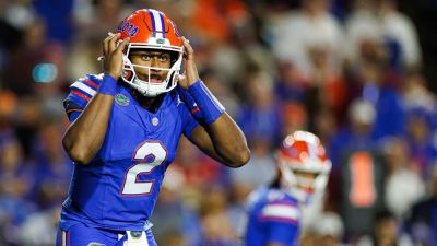Florida star quarterback to enter transfer portal