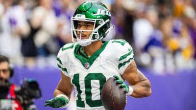 Source: Jets release receiver Allen Lazard after three seasons - ESPN