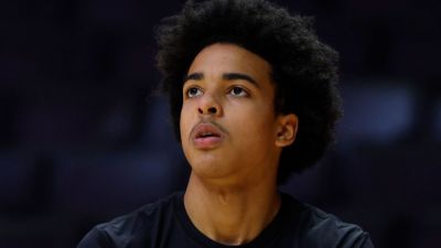 Louisville's Mikel Brown Jr. (lower back) out vs. Tennessee - ESPN - espn.com - state Tennessee - state Arkansas