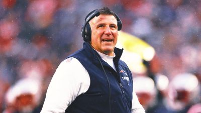 Julian Edelman Remains Skeptical of Patriots Super Bowl Chances: 'Not There Yet'