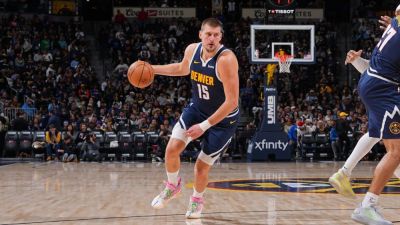 Nuggets' Jokic breaks Kareem's record for career assists by center - ESPN