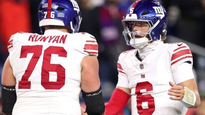 Big hits 'just part of the game,' says Giants' Jaxson Dart - ESPN - espn.com - New York