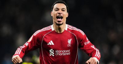 Liverpool hold off late challenge for dramatic win over nine-man Tottenham