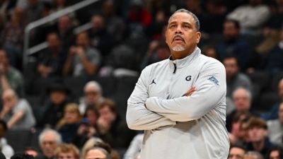 Georgetown suspends coach Ed Cooley for bottle toss - ESPN