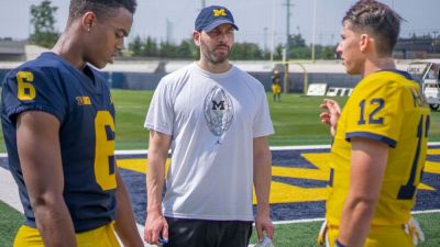 Judge rules Matt Weiss must face aggravated ID theft charges - ESPN