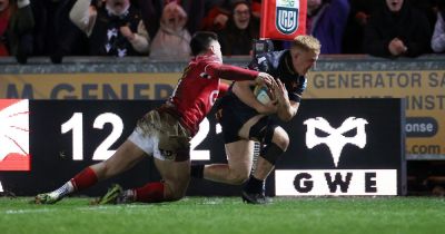 Dewi Lake - Kieran Hardy - Dan Edwards - Joe Hawkins - Gareth Davies - Owen Watkin - Keiran Williams - Joe Roberts - Ospreys survive early onslaught to claim stunning bonus-point win over Scarlets - walesonline.co.uk