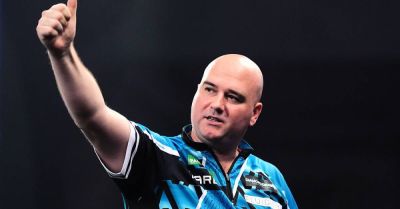 Phil Taylor - Rob Cross thrashes Damon Heta to set up Luke Littler showdown in last 16 - breakingnews.ie - Australia - county Anderson - county Taylor