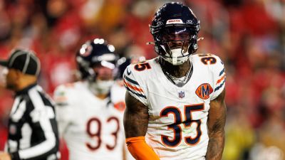 Jed Jacobsohn - Brock Purdy - Bears star complains about crucial penalty against 49ers that took away turnover - foxnews.com - San Francisco - state California - county Brooke - county Santa Clara