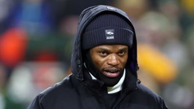 Ravens say Lamar Jackson's status against Steelers TBD - ESPN